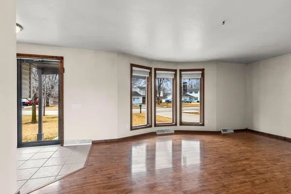 $319,900 | 3638 Glenbrooke Lane, Green Bay, WI 54301