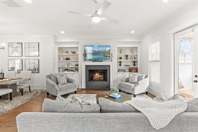 $630,000 | 1049 Endeavour Court, Marietta, GA 30064