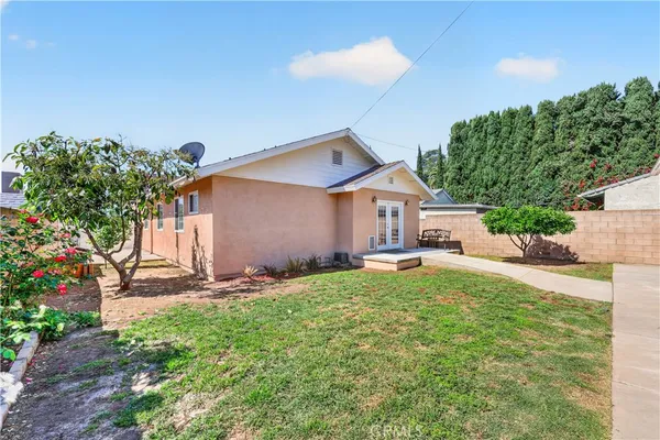 $975,000 | 1725 3rd Street, La Verne, CA 91750