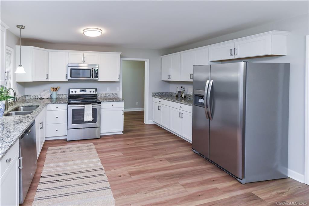 3315 Kelly Road Charlotte, NC 28216 - Photo 13 of 33 Gallery Image 13