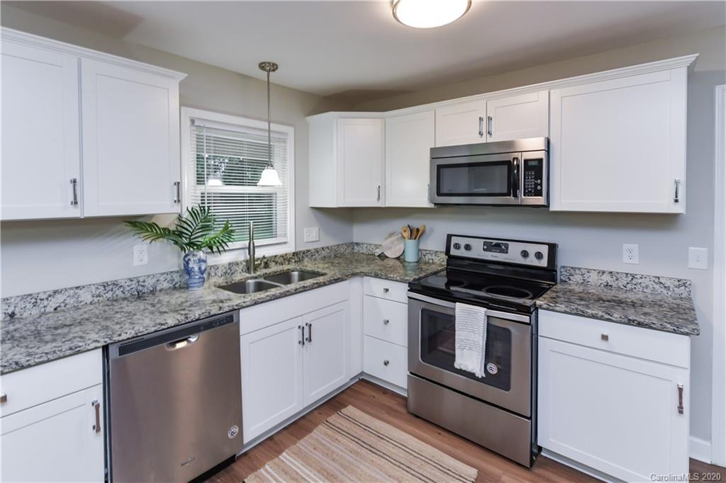 3315 Kelly Road Charlotte, NC 28216 - Photo 14 of 33 Gallery Image 14