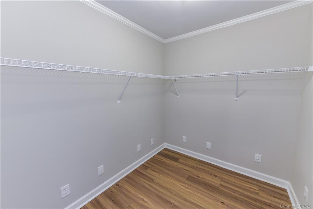 3315 Kelly Road Charlotte, NC 28216 - Photo 16 of 33 Gallery Image 16