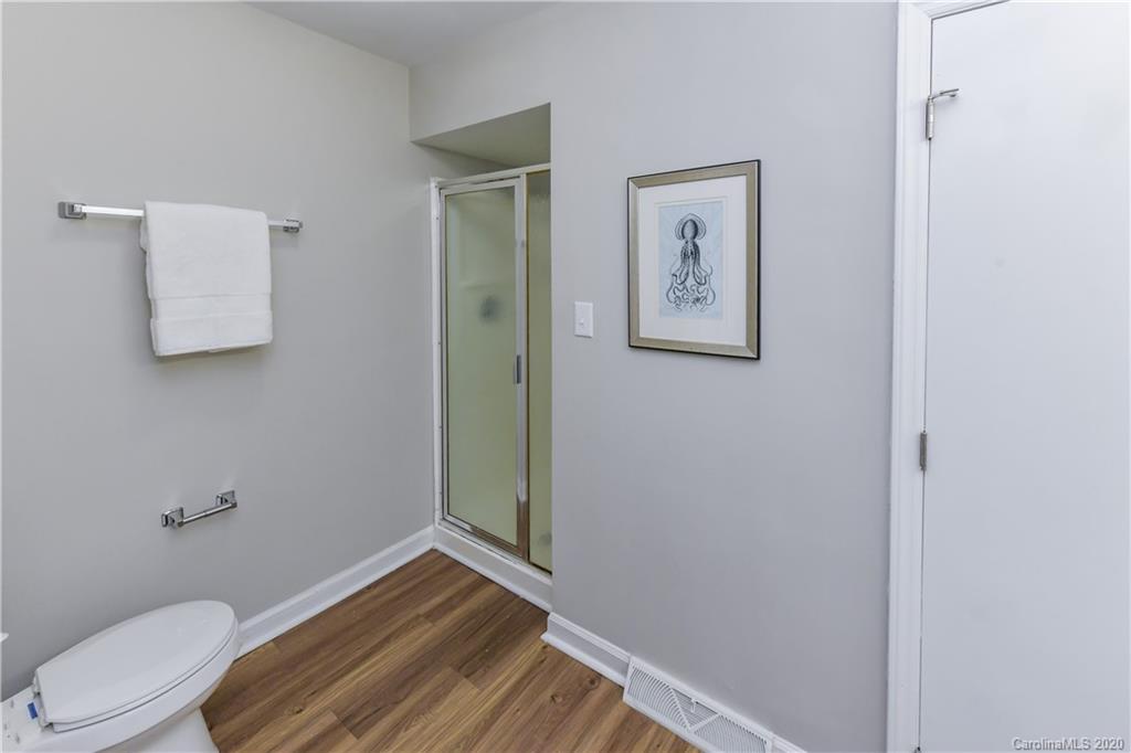 3315 Kelly Road Charlotte, NC 28216 - Photo 21 of 33 Gallery Image 21
