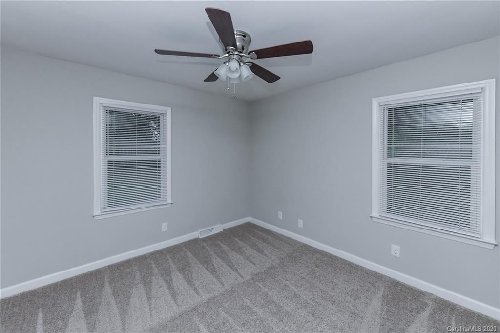 3315 Kelly Road Charlotte, NC 28216 - Photo 22 of 33 Gallery Image 22