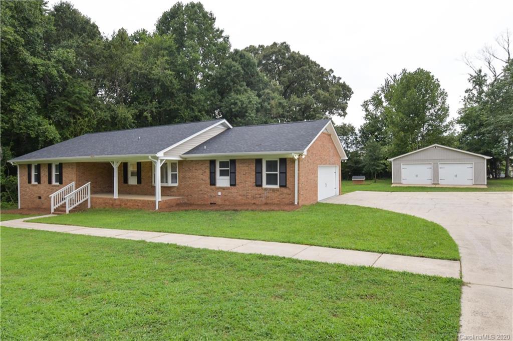 3315 Kelly Road Charlotte, NC 28216 - Photo 33 of 33 Gallery Image 33