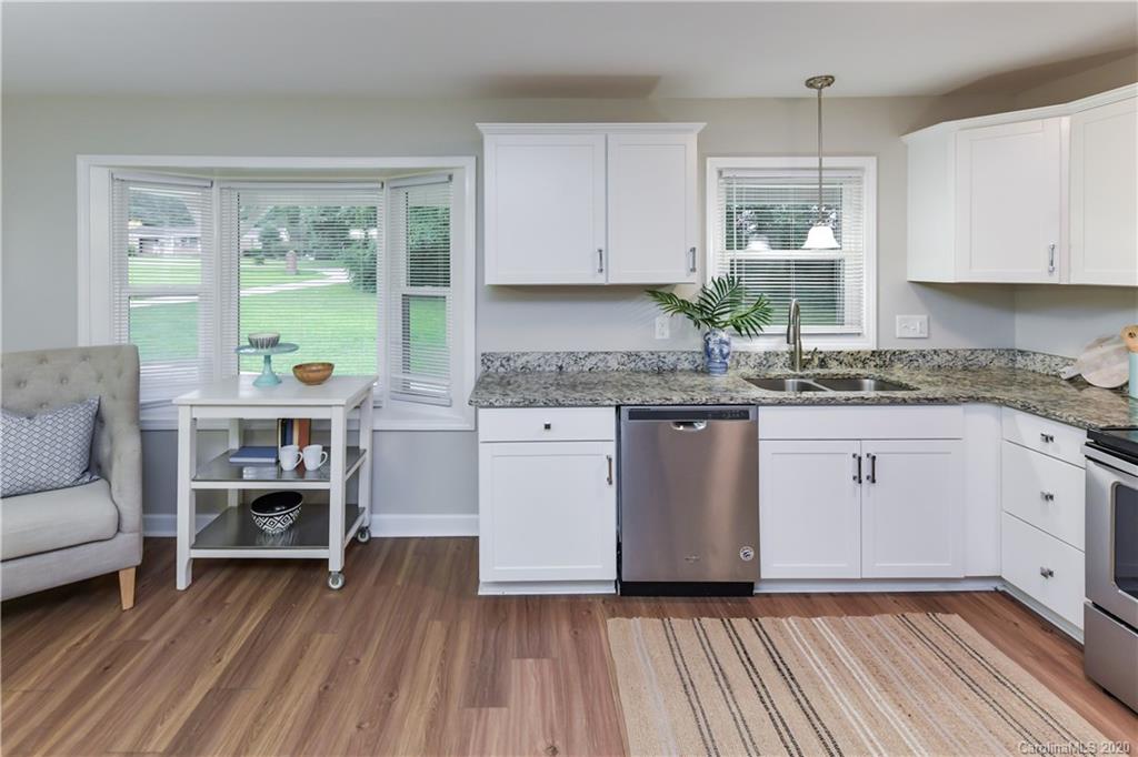 3315 Kelly Road Charlotte, NC 28216 - Photo 10 of 33 Gallery Image 10