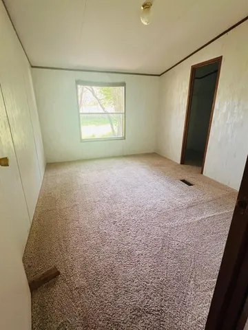 $1,375 | 421 West Cedar Street, Gordon, TX 76453