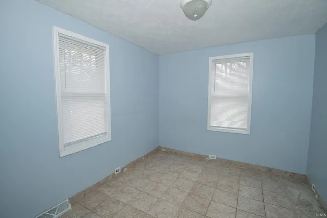 $120,000 | 1423 Cone Street, Elkhart, IN 46514