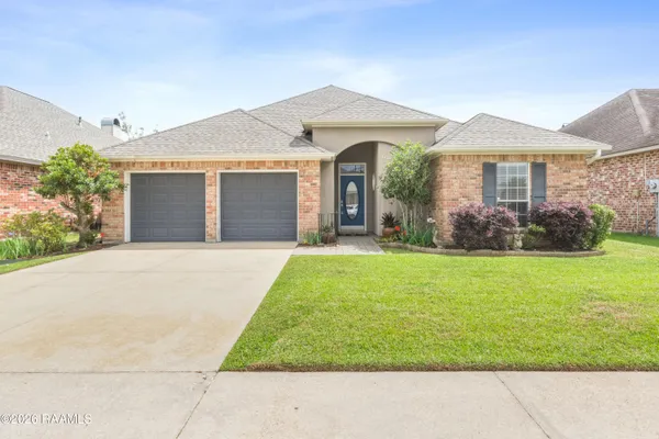 $335,000 | 207 Kings Landing Square, Lafayette, LA 70508