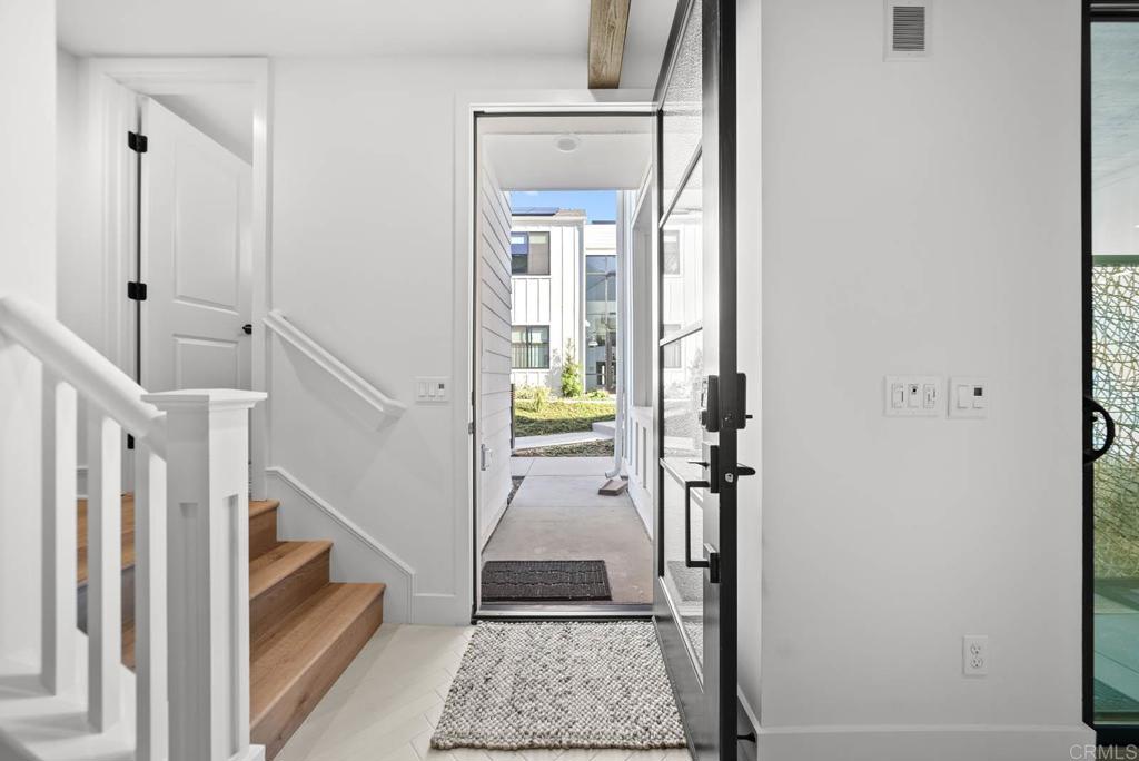 1603 San Remo Place, Unit 105 Encinitas, CA 92024 - Photo 3 of 41