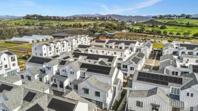 $1,225,000 | 1603 San Remo Place, Unit 105, Encinitas, CA 92024