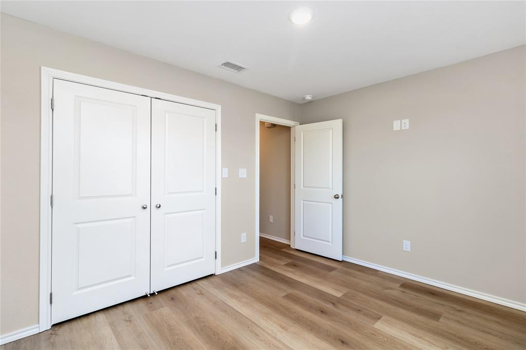 807 Bella Boulevard Coleman, TX 76834 - Photo 13 of 29 Guest Bedroom 1