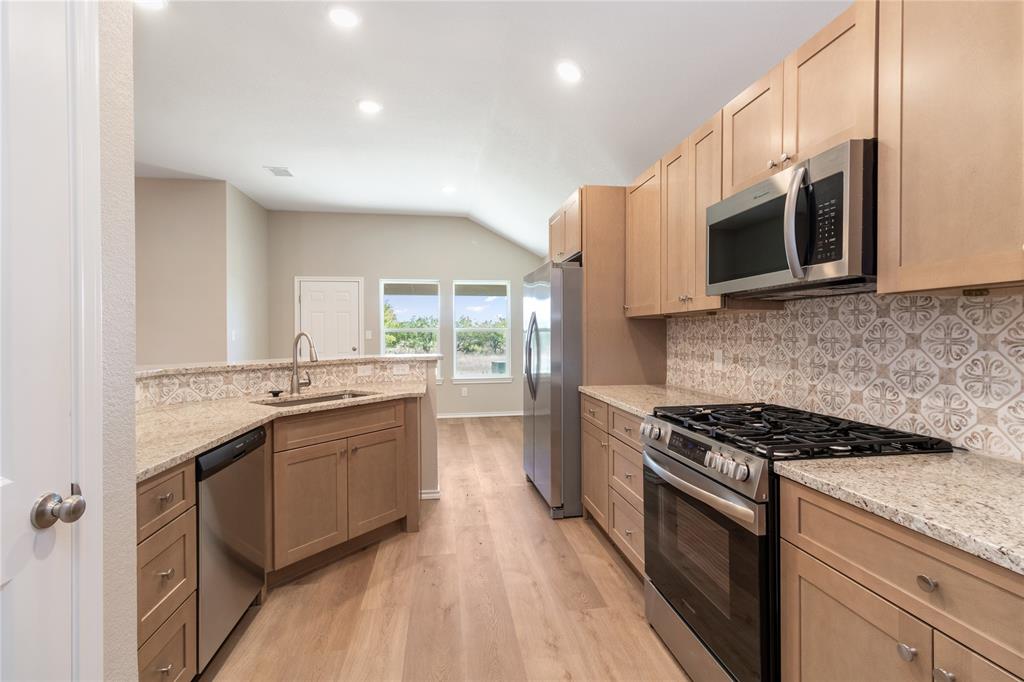 807 Bella Boulevard Coleman, TX 76834 - Photo 6 of 29