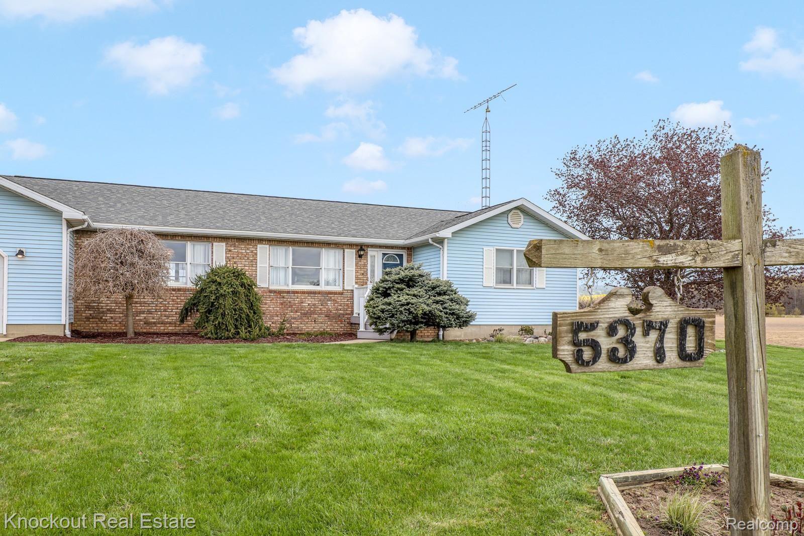 5370 Arbela Road Millington, MI 48746 - Photo 3 of 66 5370 Arbela Rd Millington-5.jpg
