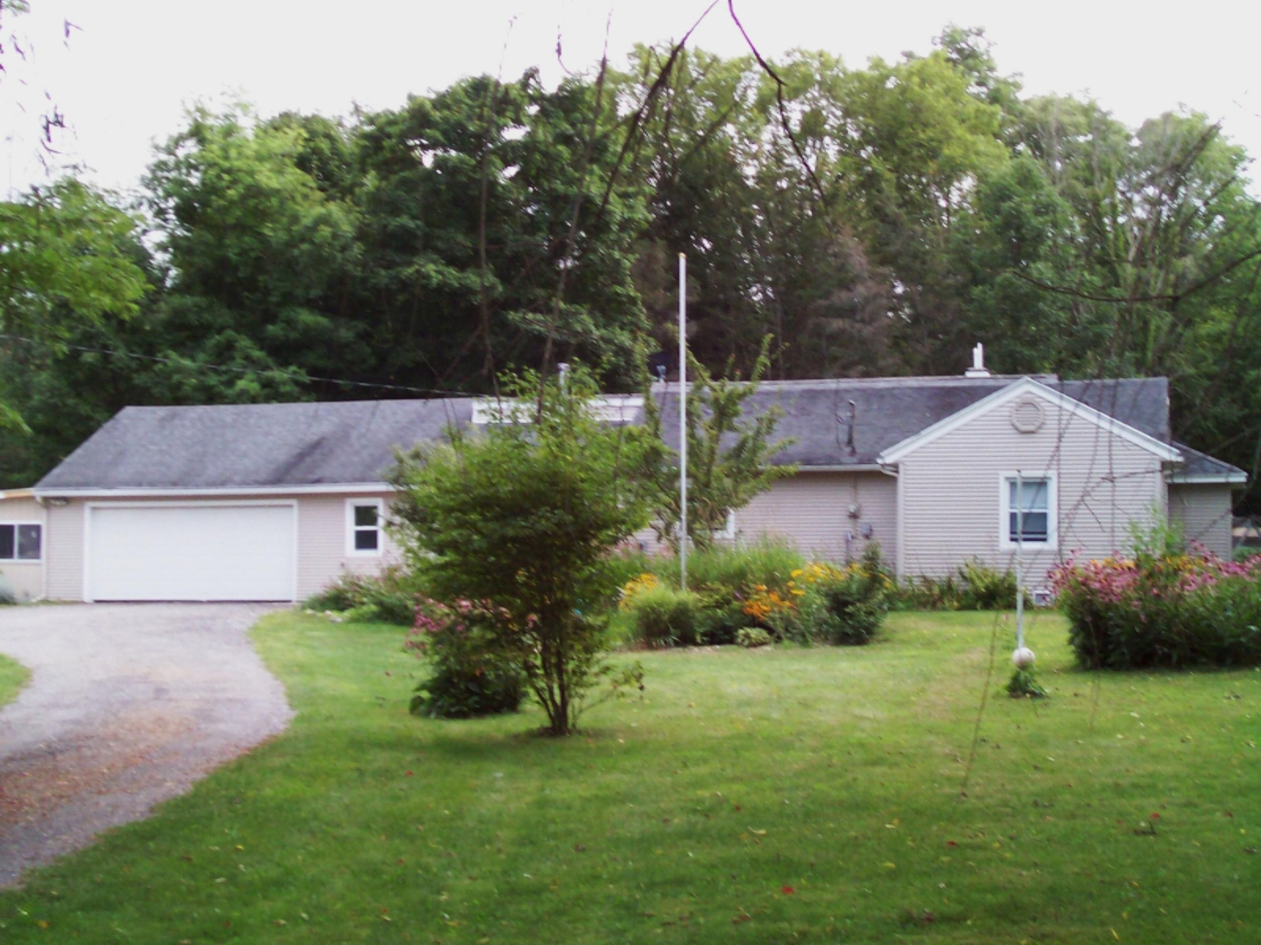 3985 Potters Road Ionia, MI 48846 - Photo 2 of 45 potters rd 008