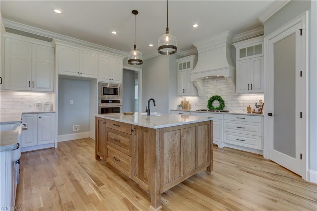 5707 Grey Wind Court Oak Ridge, NC 27310 - Photo 8 of 30