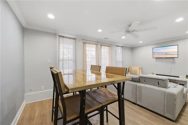 $192,500 | 4727 Jarboe Street, Unit 102, Kansas City, MO 64112