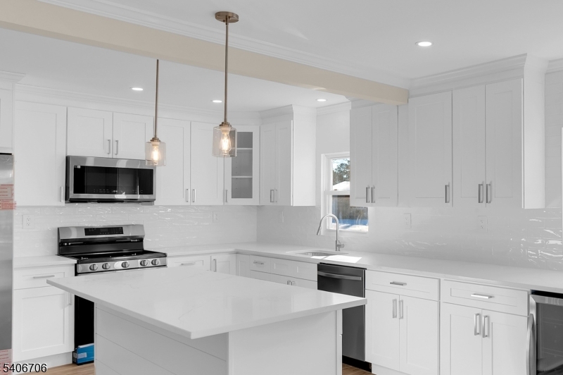 136 Georgetown Road Toms River, NJ 08757 - Photo 13 of 33