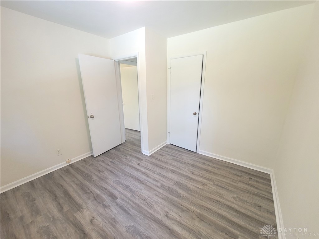 645 Brookfield Road Dayton, OH 45429 - Photo 18 of 25 Gallery Image 18