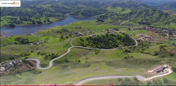 an aerial view of a yard