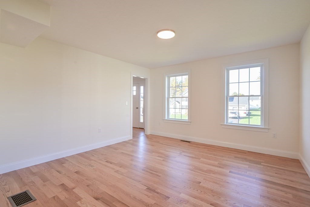 83 Hayfield Road, Unit LOT 5 Dracut, MA 01826 - Photo 14 of 21