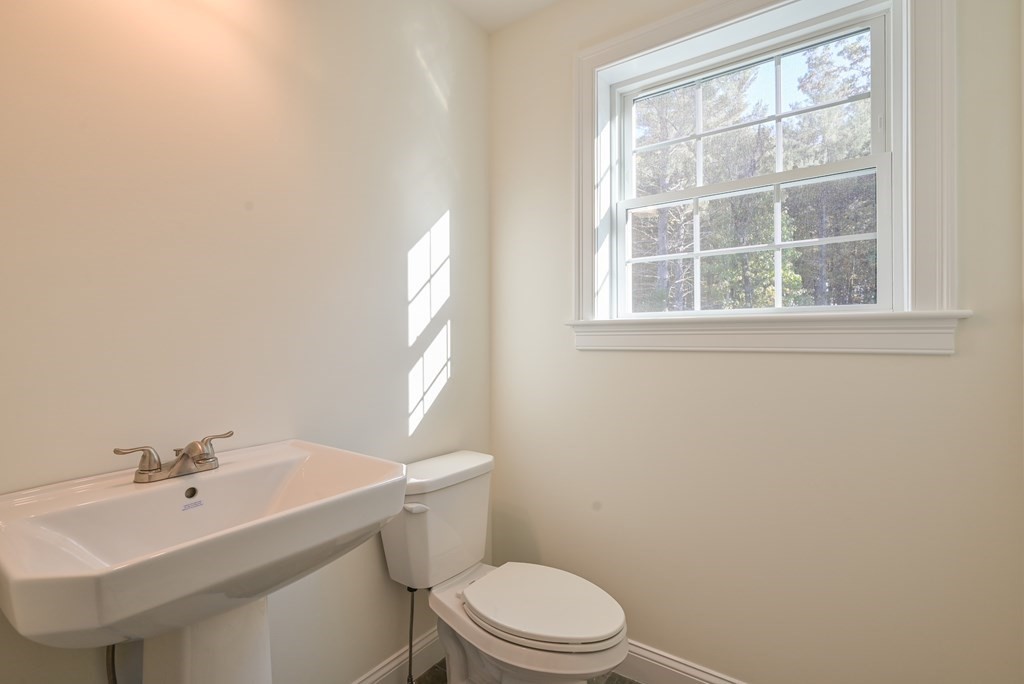 83 Hayfield Road, Unit LOT 5 Dracut, MA 01826 - Photo 15 of 21