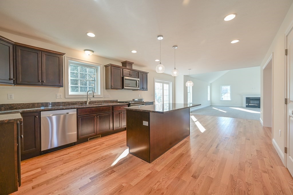 83 Hayfield Road, Unit LOT 5 Dracut, MA 01826 - Photo 7 of 21