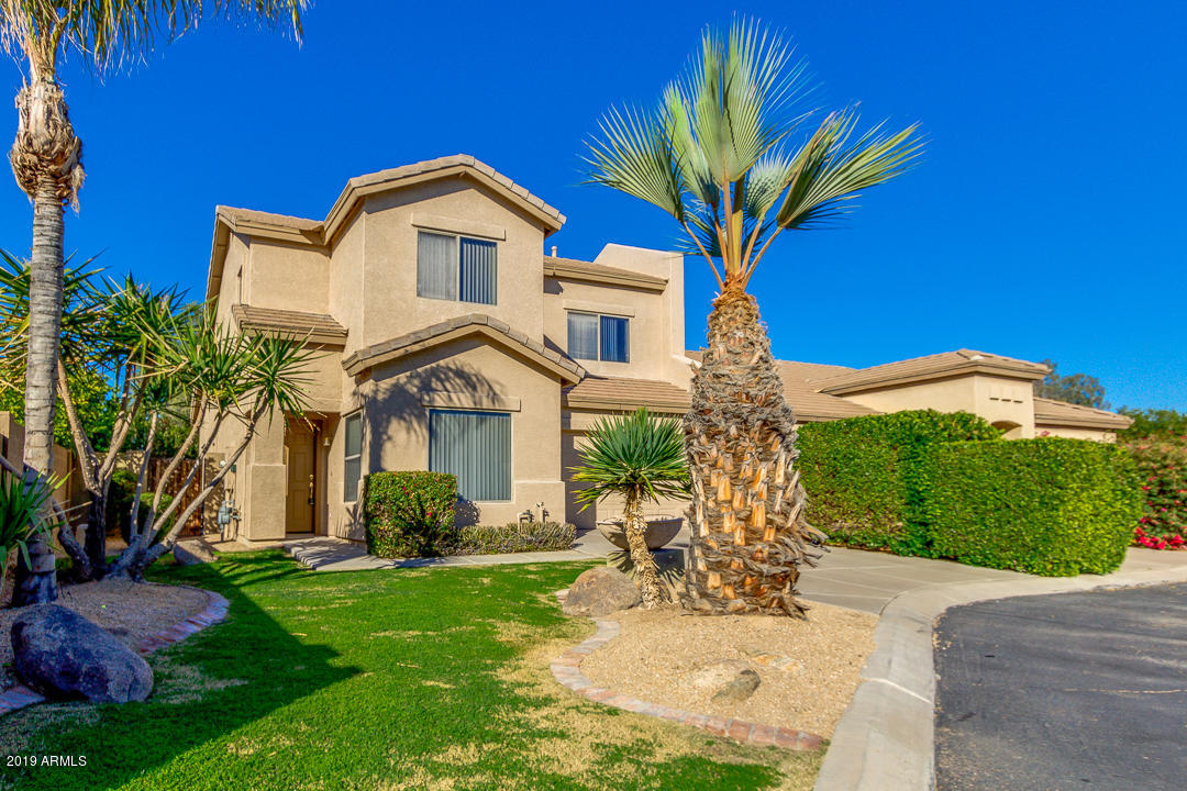 44 South Greenfield Road, Unit 1 Mesa, AZ 85206 - Photo 3 of 35 03-Greenfield