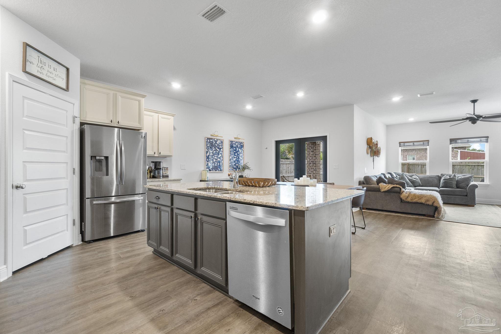 7979 Burnside Loop Pensacola, FL 32526 - Photo 17 of 38