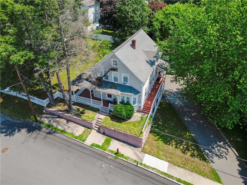 507 Summer Street Woonsocket, RI 02895 - Photo 5 of 38