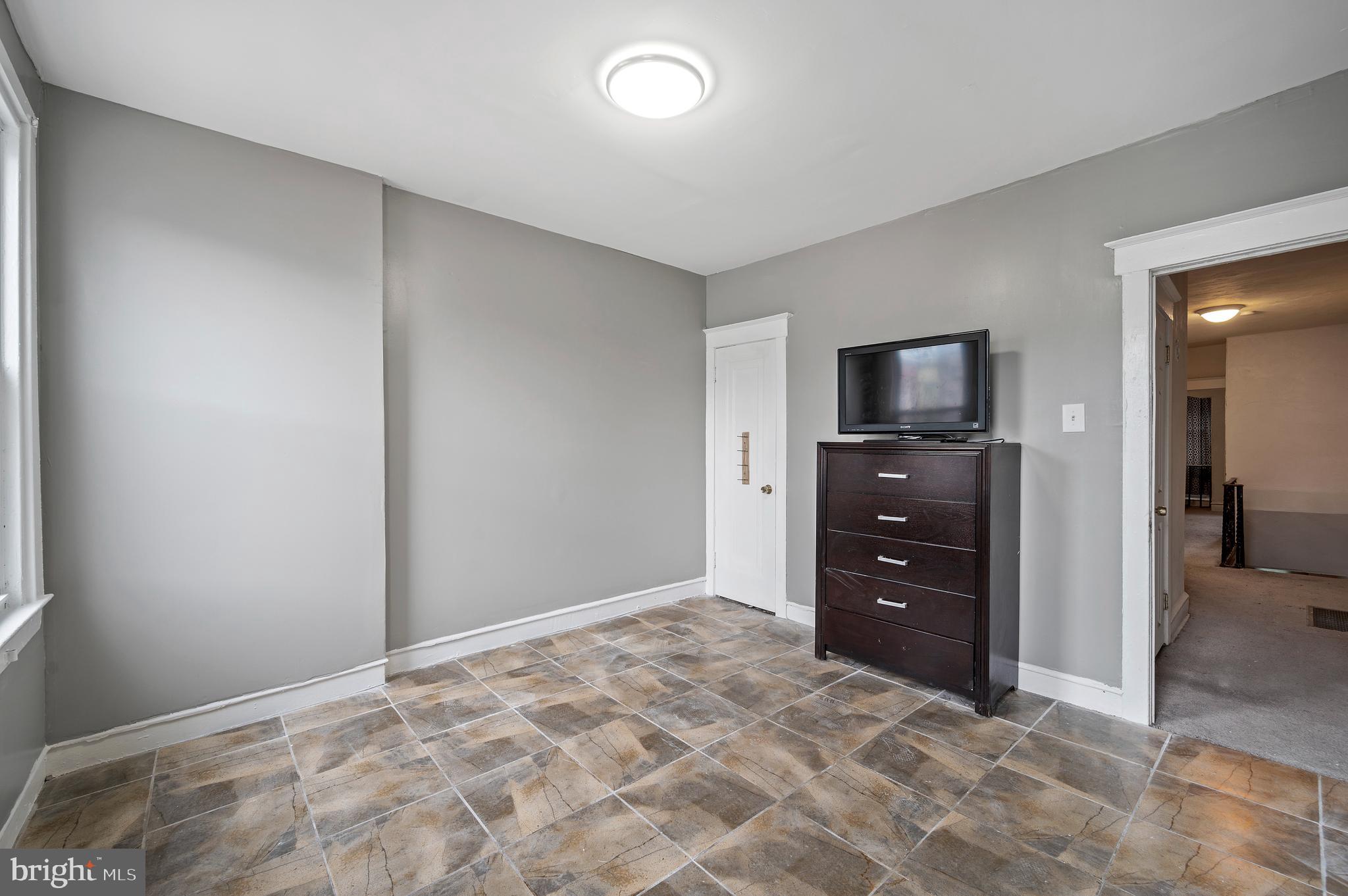 5738 Virginian Road Philadelphia, PA 19141 - Photo 15 of 21 Gallery Image 15