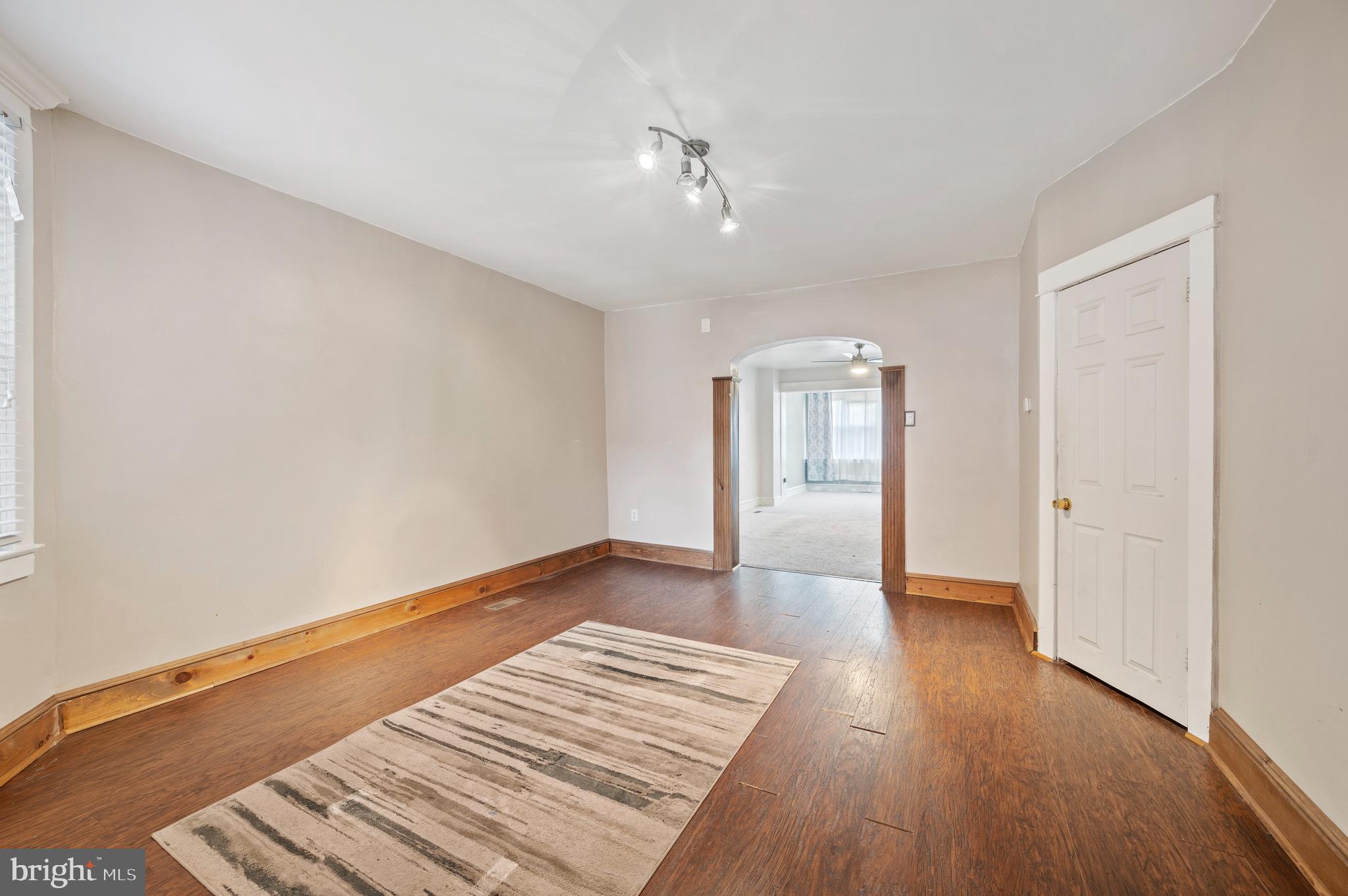 5738 Virginian Road Philadelphia, PA 19141 - Photo 8 of 21 Gallery Image 8
