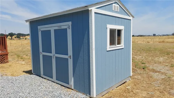 $425,000 | 4250 Osborn Road, Flournoy, CA 96021