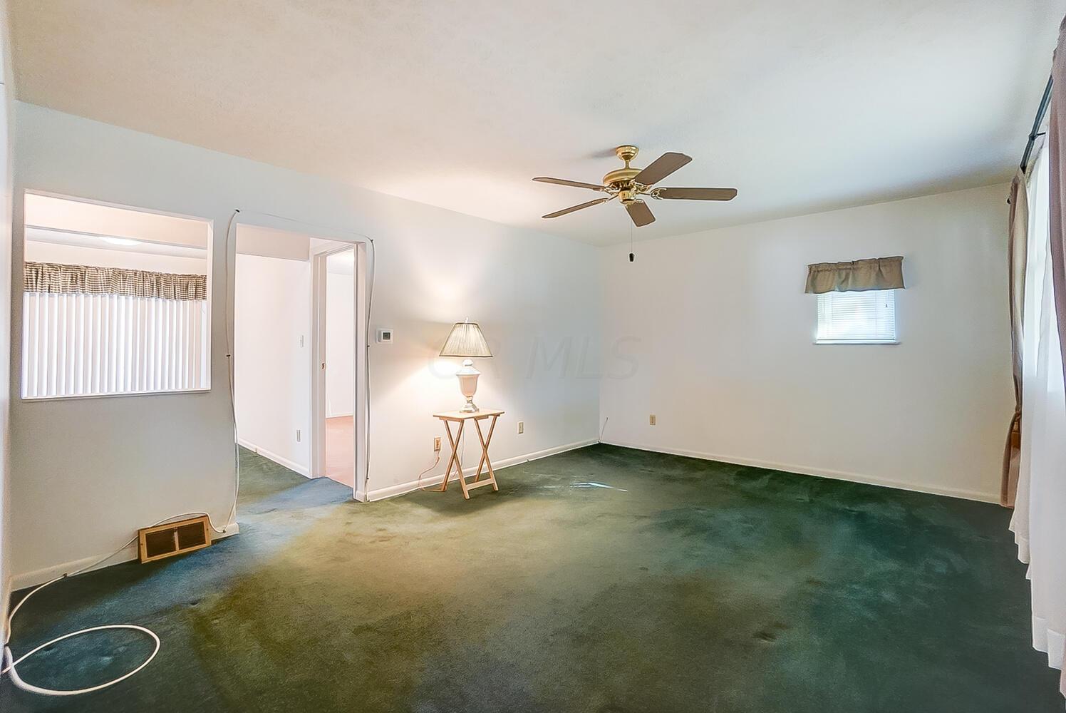 3150 Hillgate Road Columbus, OH 43207 - Photo 4 of 43 50043047-004_web