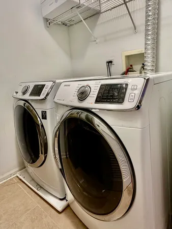$2,600 | 3329 Bromley Lane, Unit 3329, Aurora, IL 60502