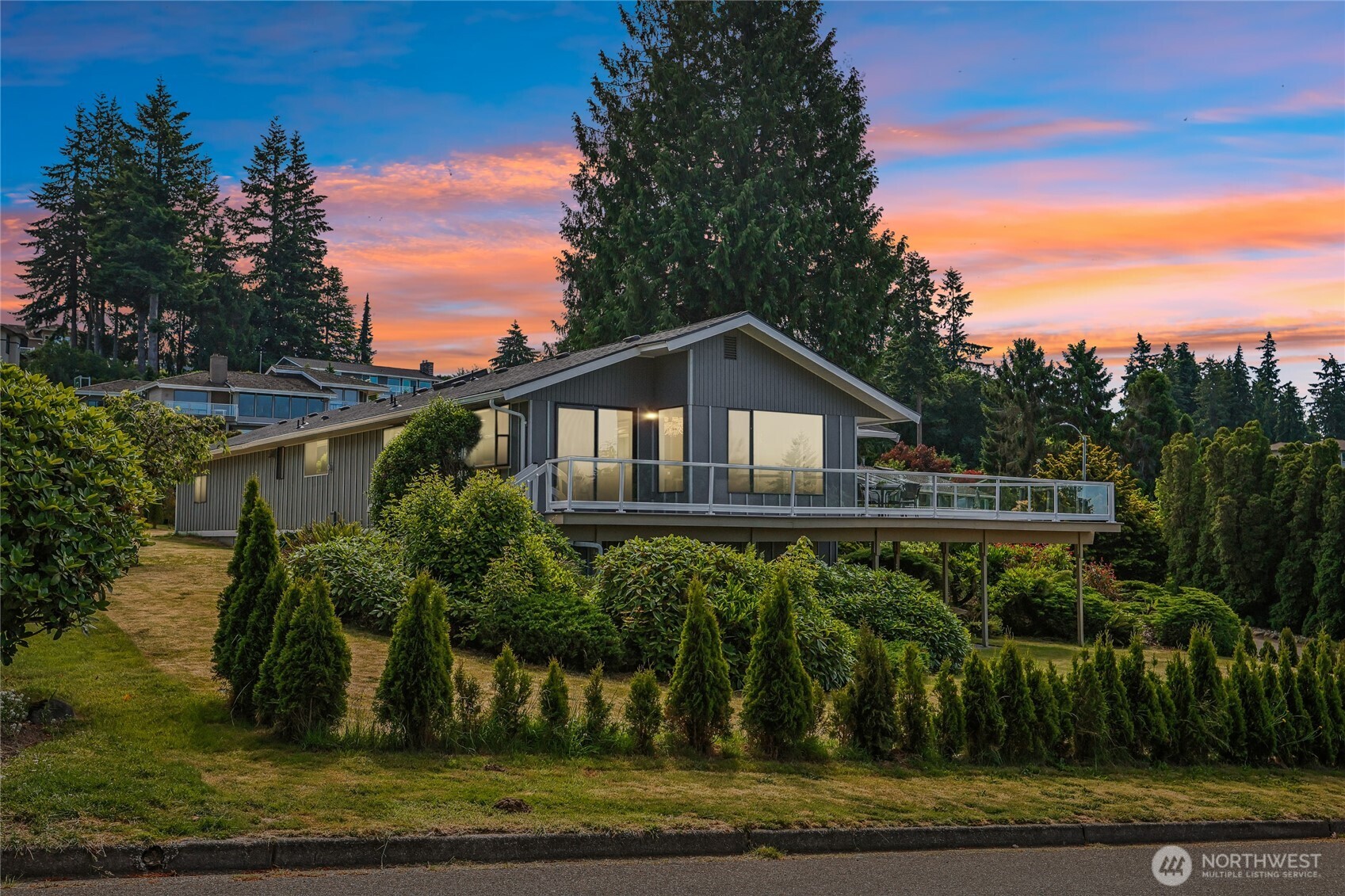 5925 94th Street Southwest Mukilteo, WA 98275 - Photo 1 of 40