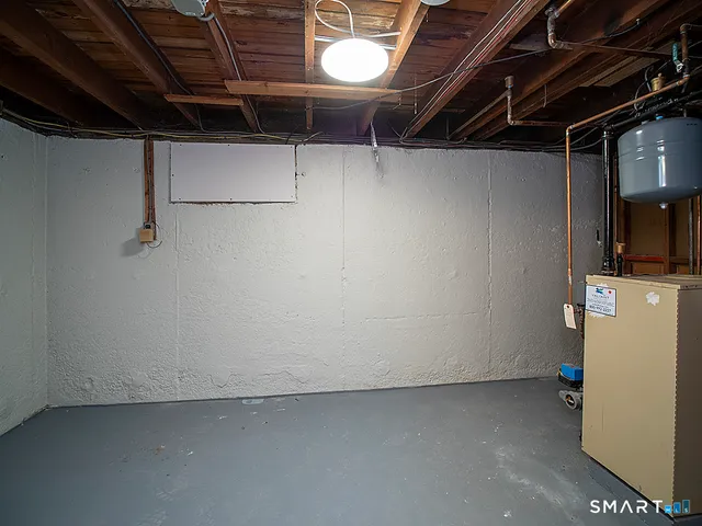 $449,000 | 43 Contact Drive, West Haven, CT 06516