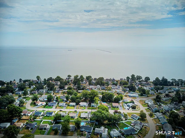 $449,000 | 43 Contact Drive, West Haven, CT 06516