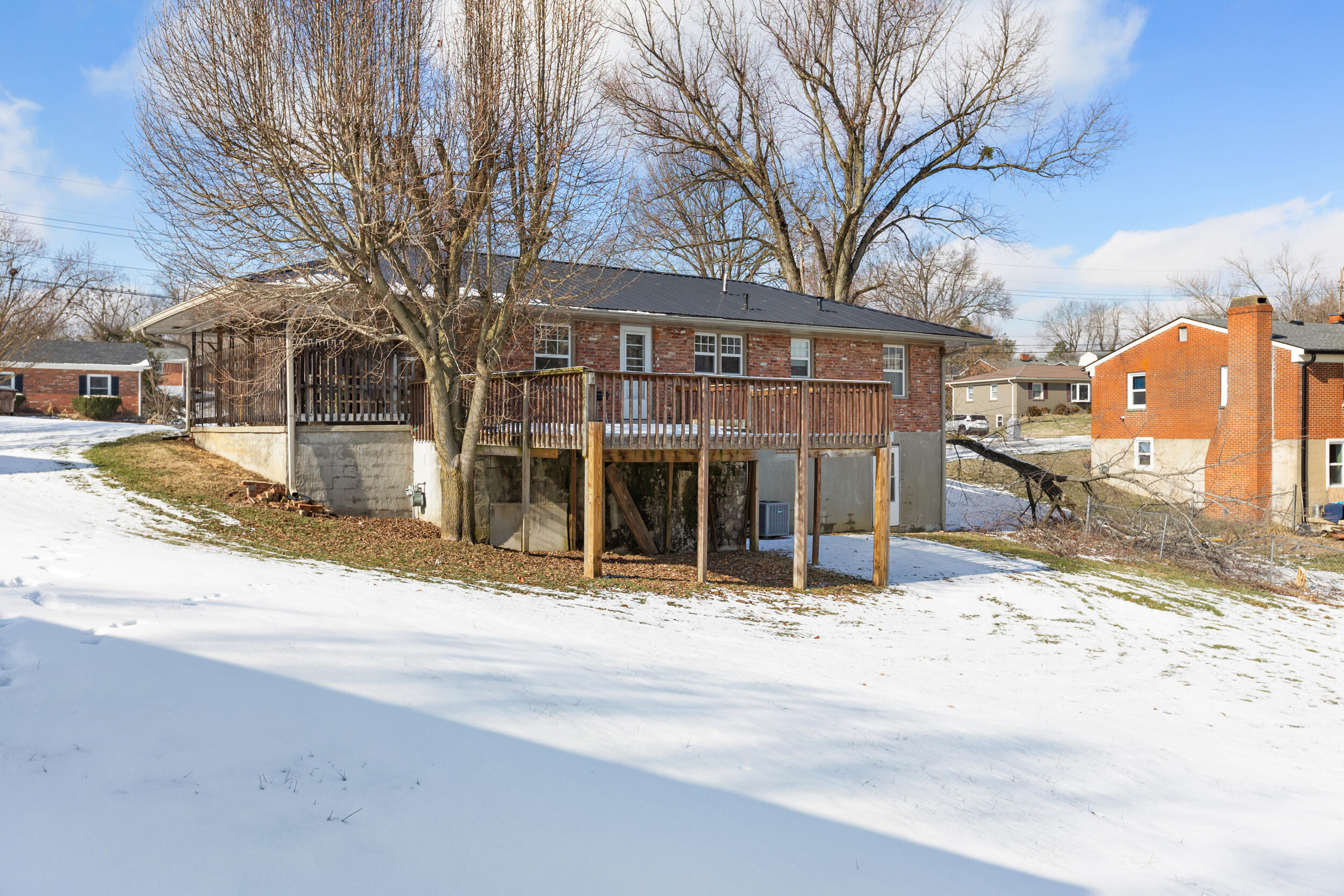 1403 Providence Road Richmond, KY 40475 - Photo 27 of 29 27_img_1360