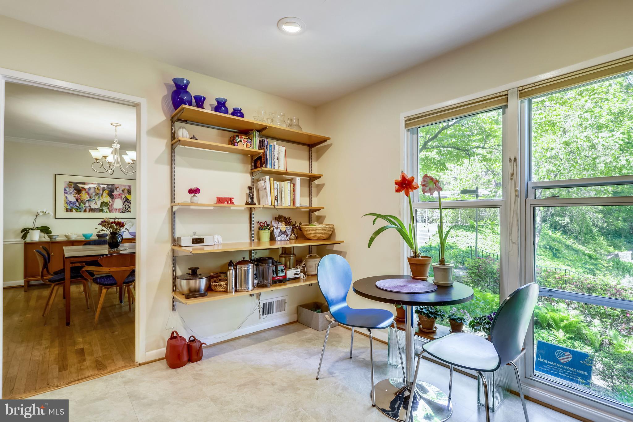 1658 Wainwright Drive Reston, VA 20190 - Photo 27 of 103 Kitchen