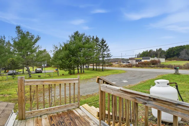 $235,000 | 879 Hudson Road, Glenburn, ME 04401