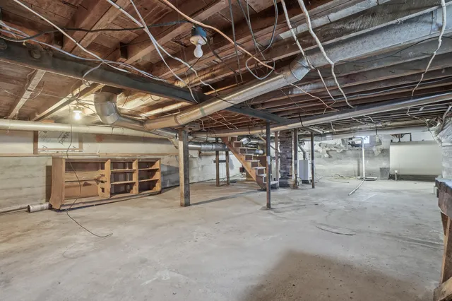 $235,000 | 879 Hudson Road, Glenburn, ME 04401