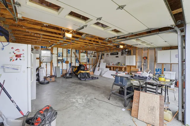 $223,000 | 879 Hudson Road, Glenburn, ME 04401