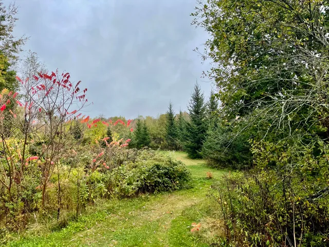 $235,000 | 879 Hudson Road, Glenburn, ME 04401