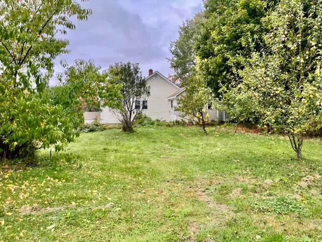 $223,000 | 879 Hudson Road, Glenburn, ME 04401