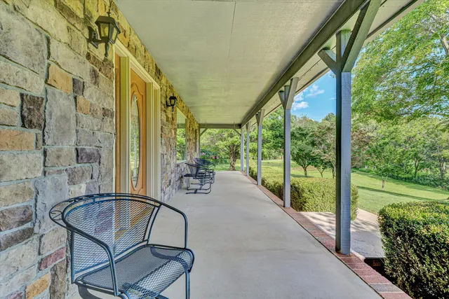 $825,000 | 283 Orchard Lake Drive, Daleville, VA 24083