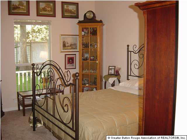 1413 Charlestowne Lane Baton Rouge, LA 70808 - Photo 2 of 4