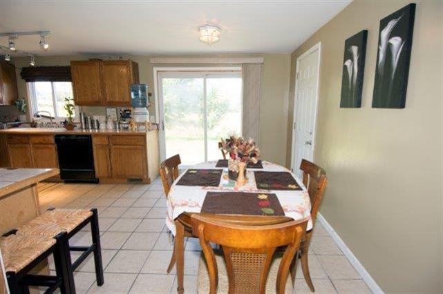 1710 South Lima Center Road Chelsea, MI 48118 - Photo 5 of 17 Photo 5