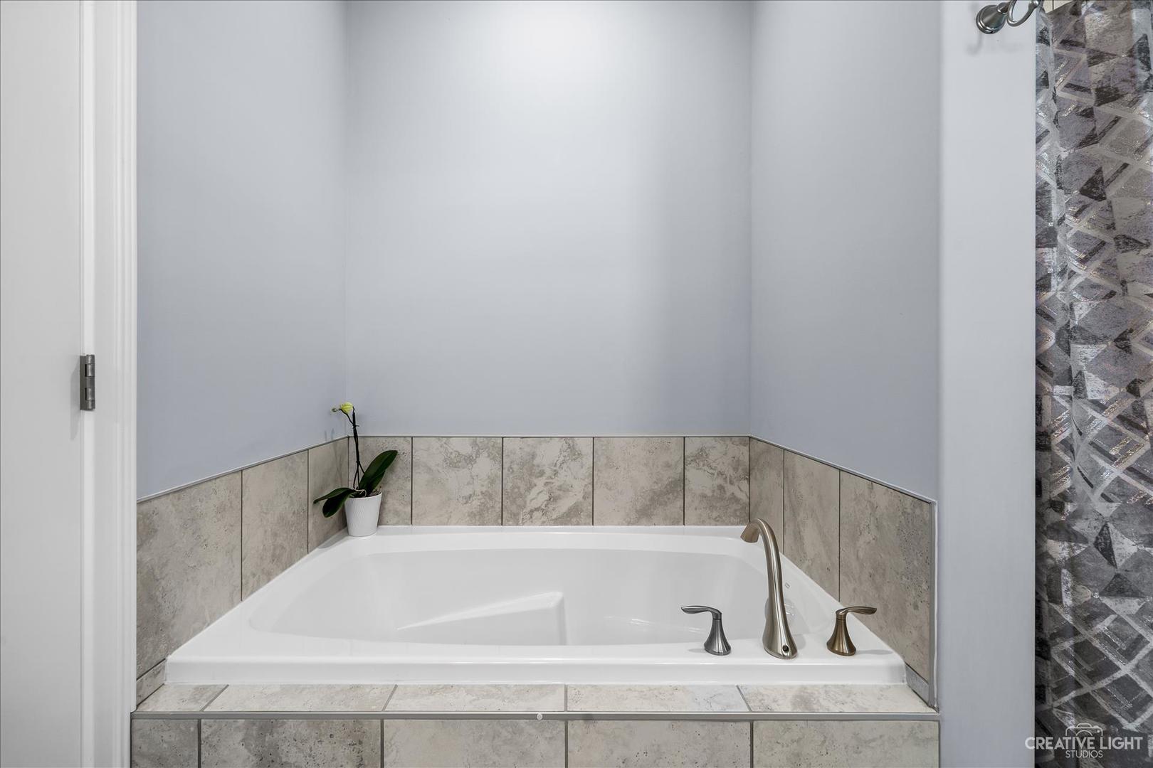 1919 Truman Street Sycamore, IL 60178 - Photo 11 of 21