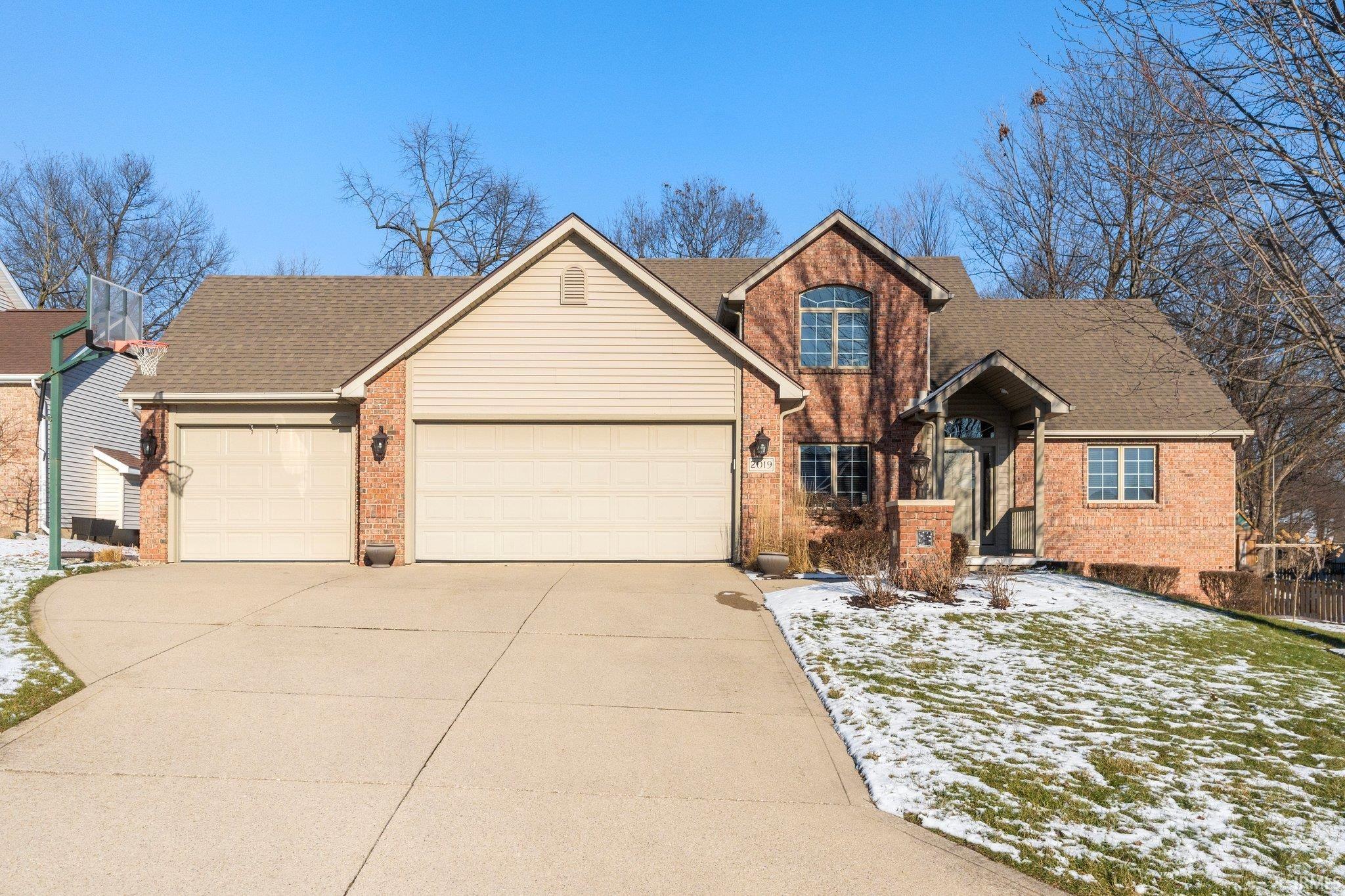 2019 Azurite Place Fort Wayne, IN 46804 - Photo 1 of 35 Gallery Image 1